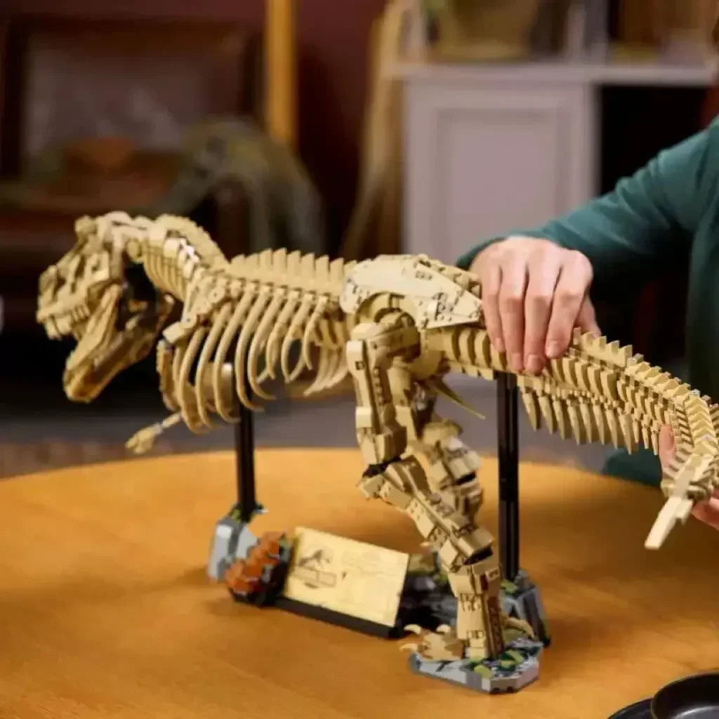 One Meter T-Rex Fossil Stand - Building Block Set (3,145 pcs)